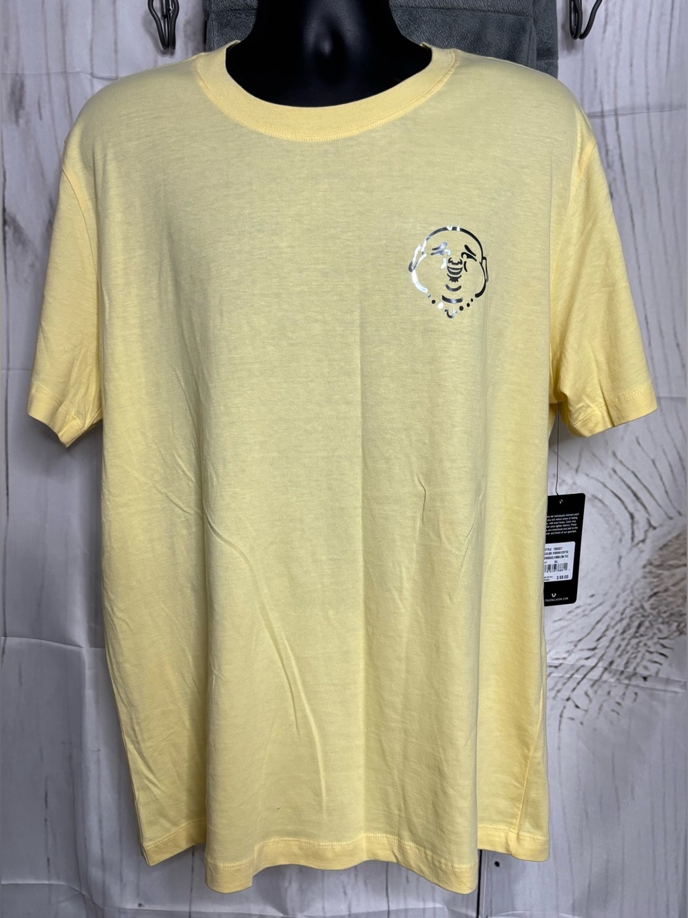 True Religion NWT Men's Emboss Emblem Buddha Graphic Tee XL Panna Cotta